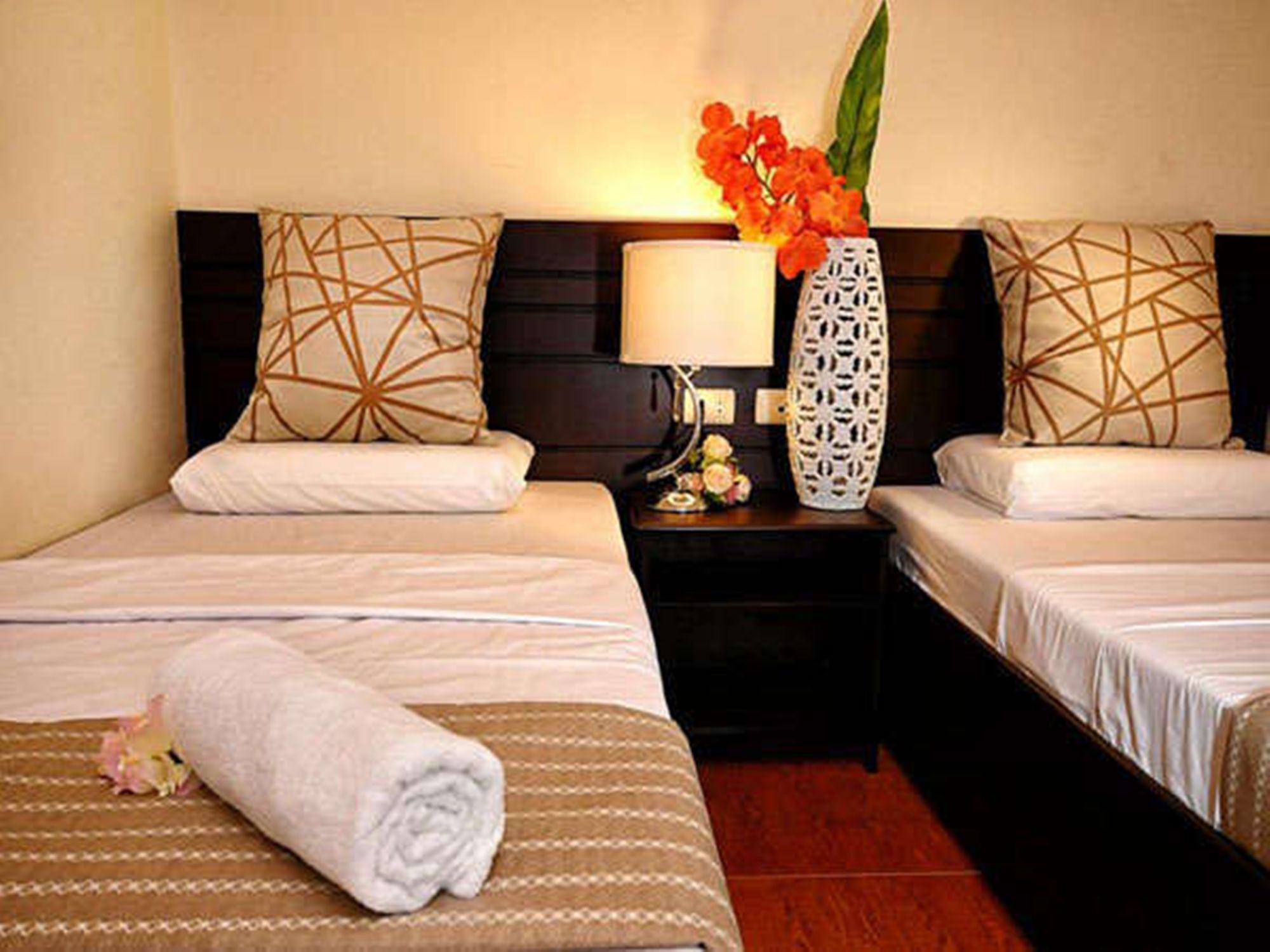 Reddoorz Near Victoria Mall Davao City Екстериор снимка