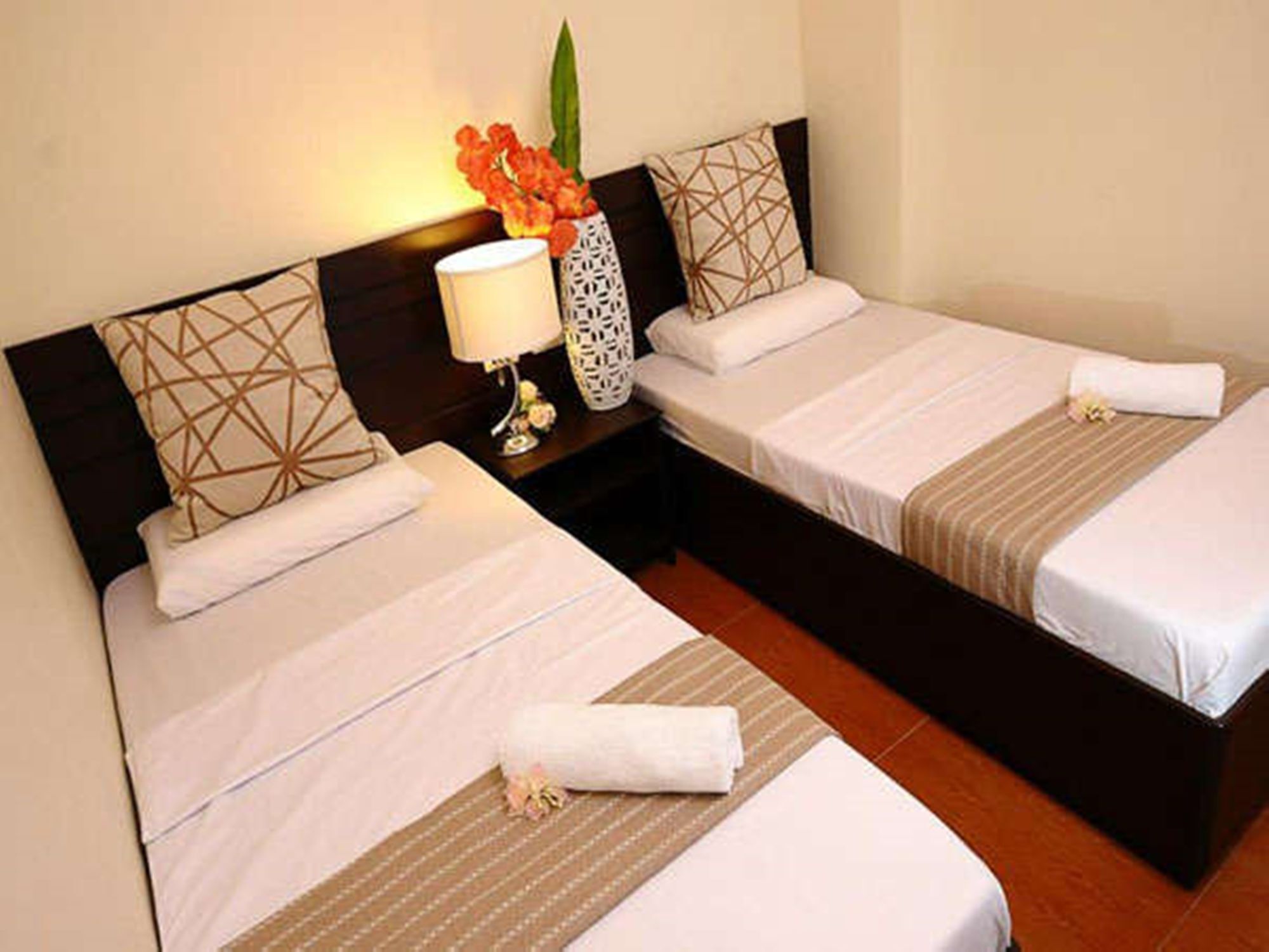 Reddoorz Near Victoria Mall Davao City Екстериор снимка