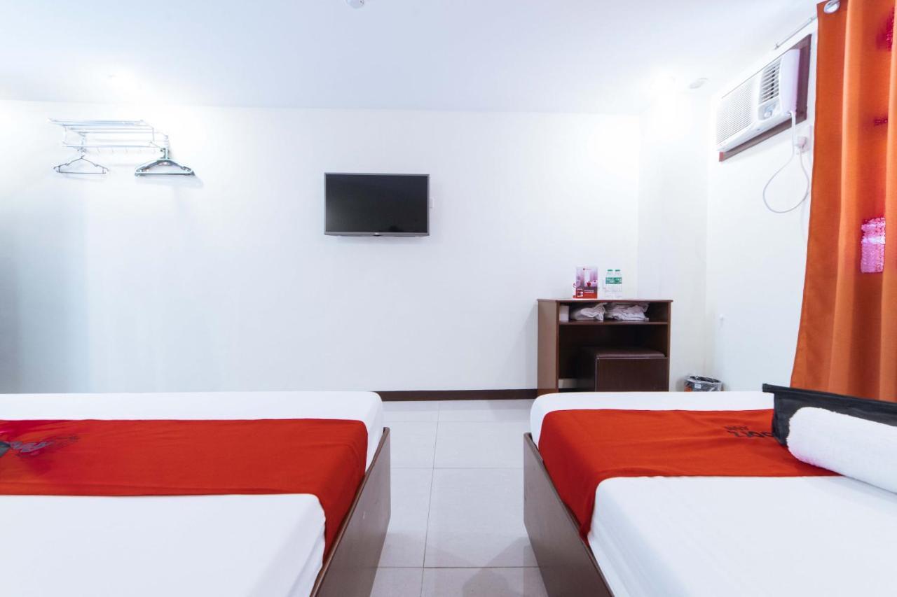 Reddoorz Near Victoria Mall Davao City Екстериор снимка