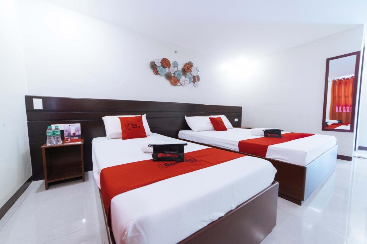 Reddoorz Near Victoria Mall Davao City Екстериор снимка