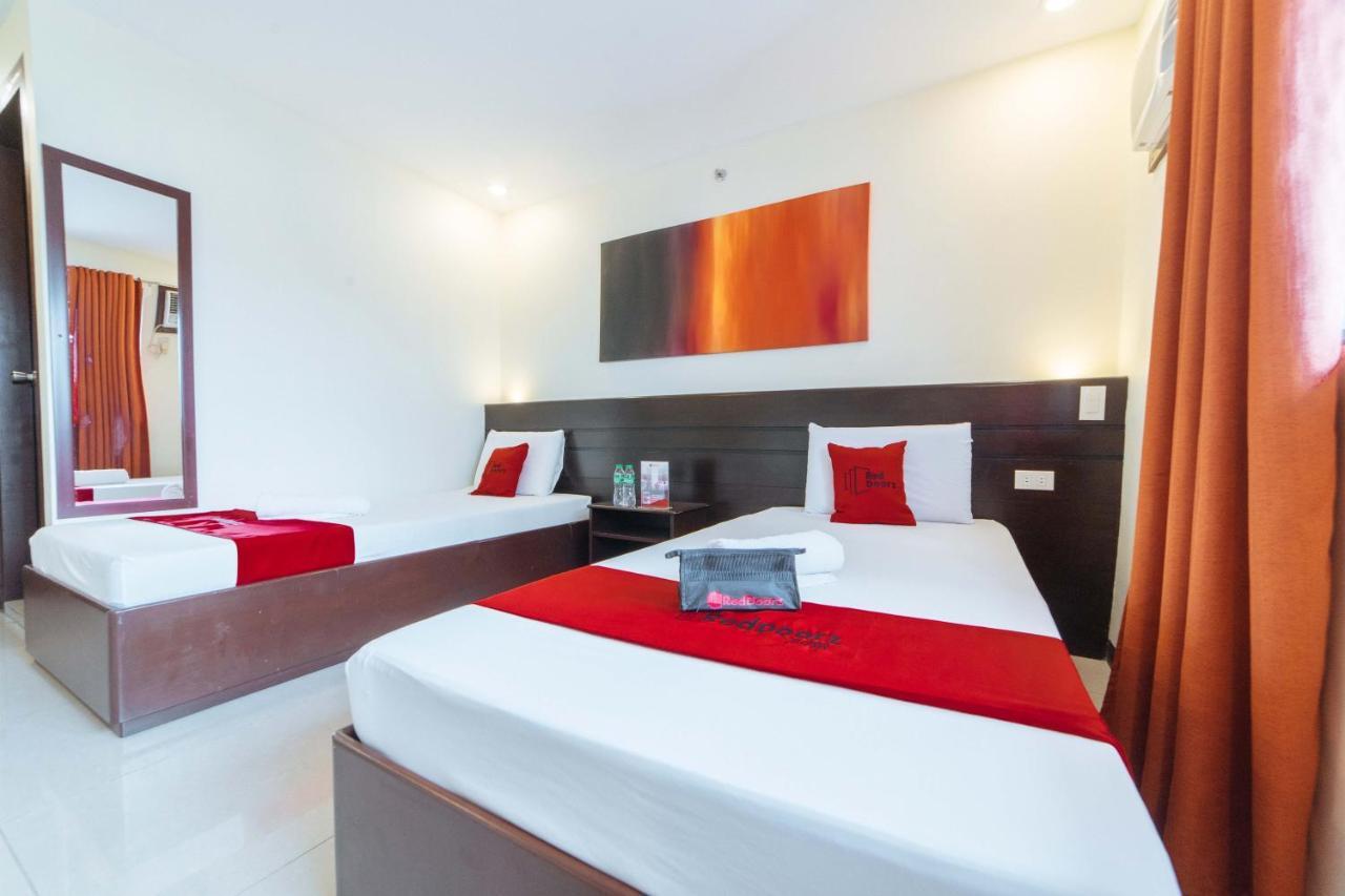 Reddoorz Near Victoria Mall Davao City Екстериор снимка