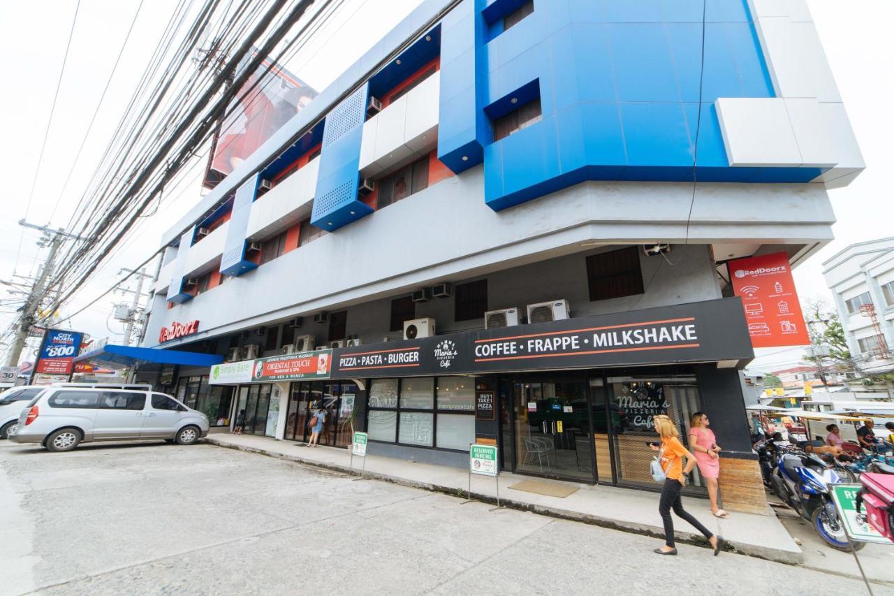 Reddoorz Near Victoria Mall Davao City Екстериор снимка